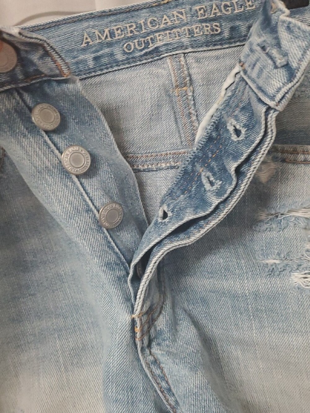 American Eagle Outfitters Light Blue Distressed Denim Shorts - Picture 4 of 7